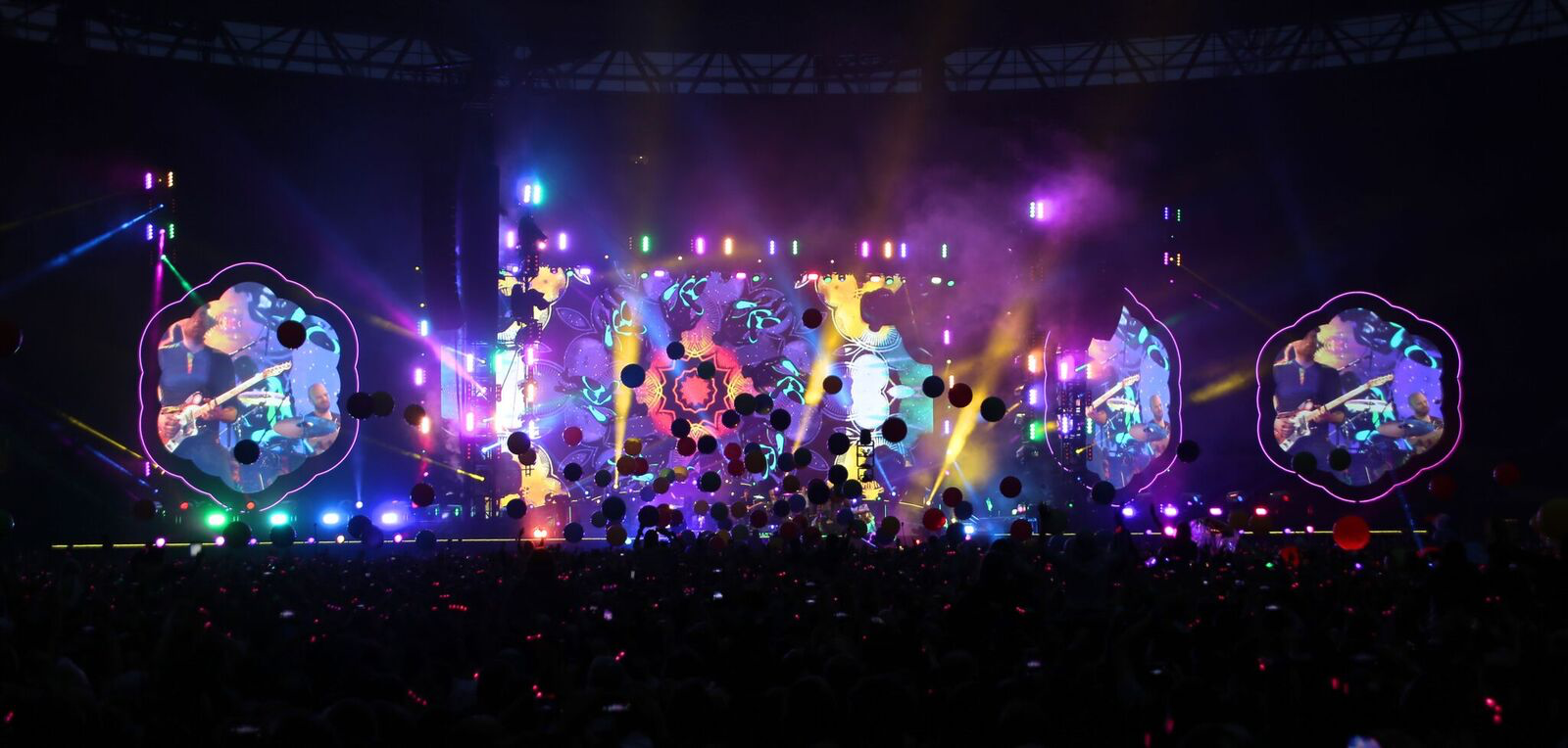 Coldplay's visuals guru chooses Avolites Ai media servers to create ultimate video system for world tour